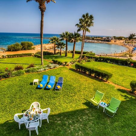 Beachfront Trident Протарас Екстериор снимка