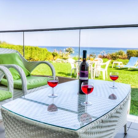 Beachfront Trident Протарас Екстериор снимка