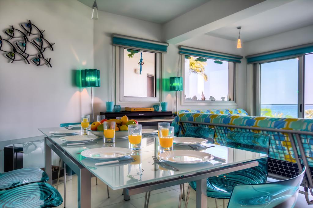 Beachfront Trident Протарас Екстериор снимка